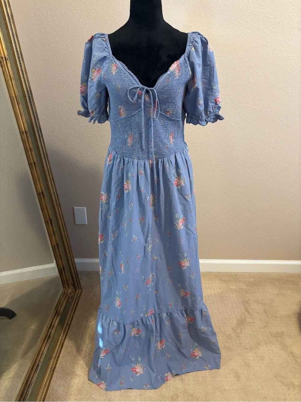Universal Thread Blue Floral Tie-Front Midi Dress with Puff Sleeves - Picture 2 of 4